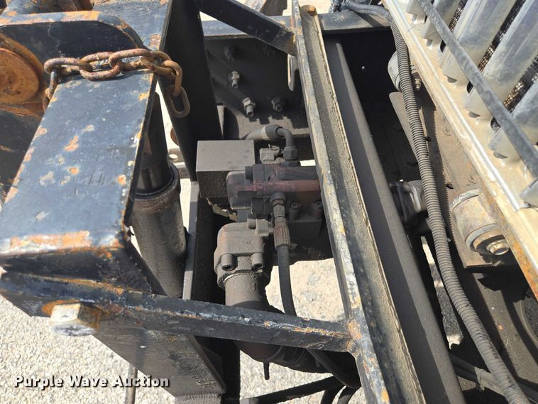 image for item EF1672 2005 International 7400 dump truck