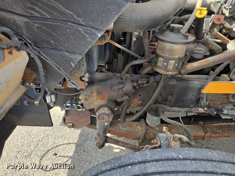 image for item EF1672 2005 International 7400 dump truck