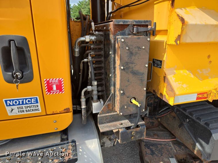 image for item EF1673 2011 International Workstar 7600 dump truck