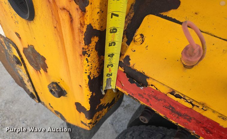 image for item EF1673 2011 International Workstar 7600 dump truck