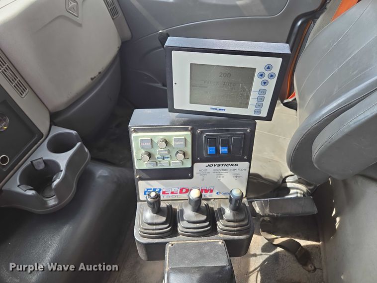 image for item EF1673 2011 International Workstar 7600 dump truck