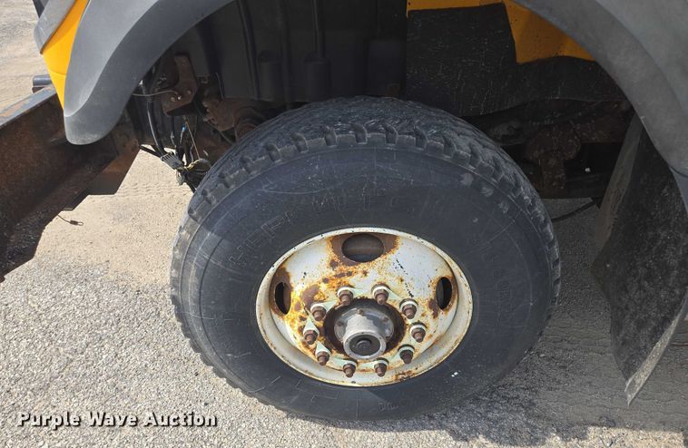 image for item EF1673 2011 International Workstar 7600 dump truck