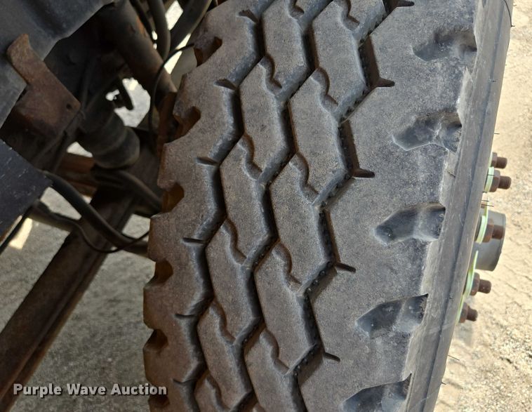 image for item EF1673 2011 International Workstar 7600 dump truck