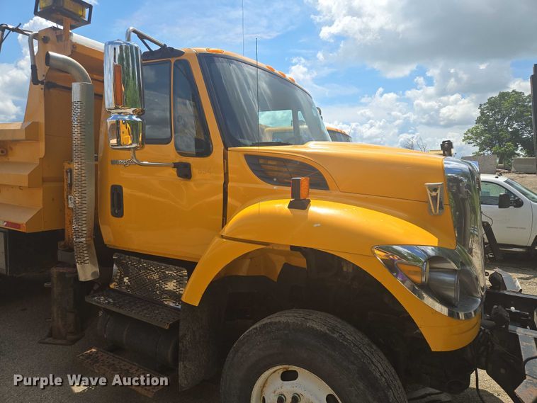 image for item EF1674 2014 International 7500 dump truck