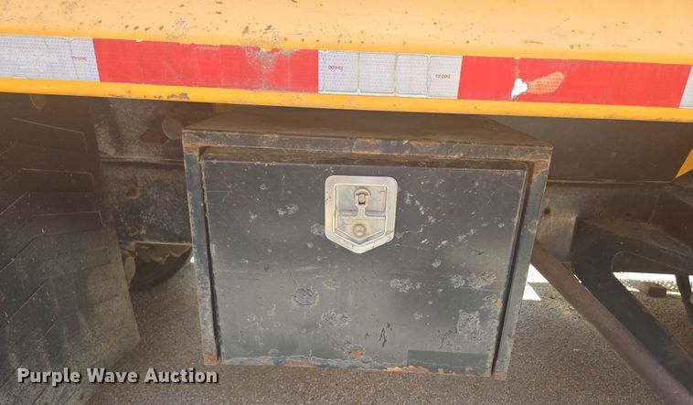 image for item EF1674 2014 International 7500 dump truck