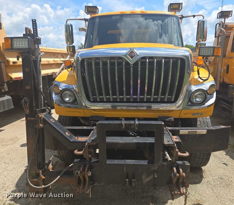 image for item EF1674 2014 International 7500 dump truck