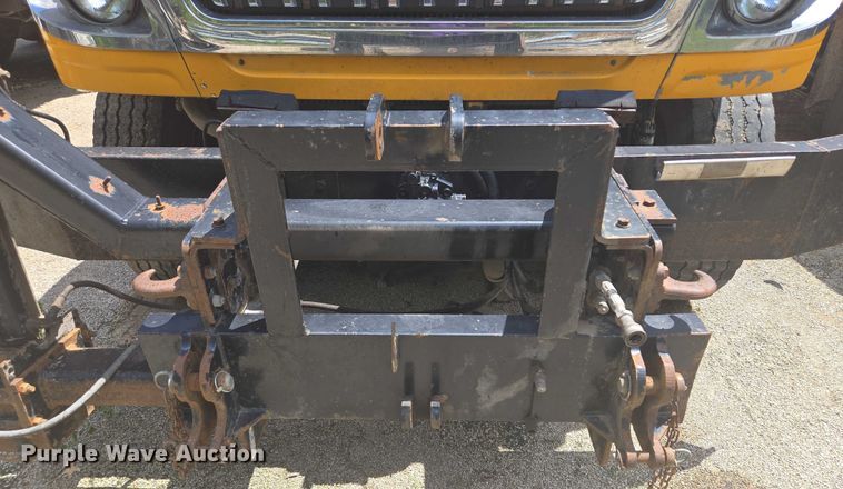 image for item EF1674 2014 International 7500 dump truck