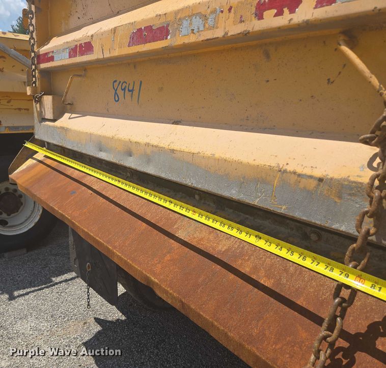 image for item EF1674 2014 International 7500 dump truck