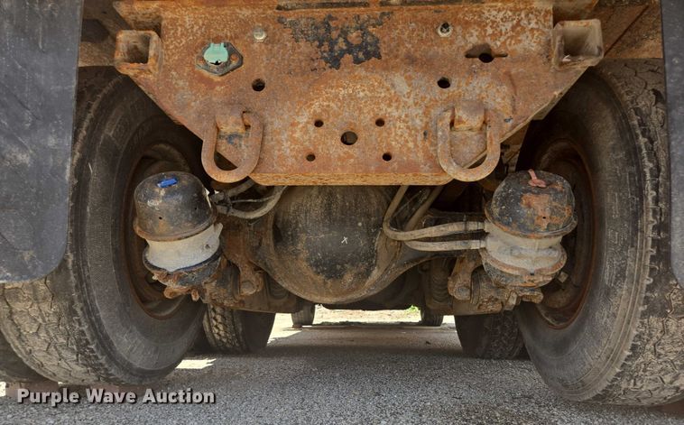 image for item EF1674 2014 International 7500 dump truck