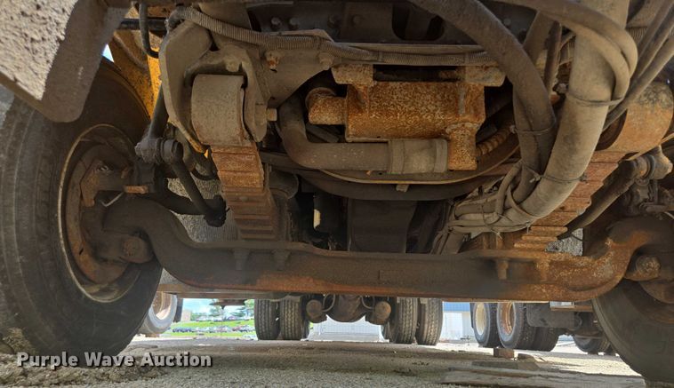 image for item EF1674 2014 International 7500 dump truck