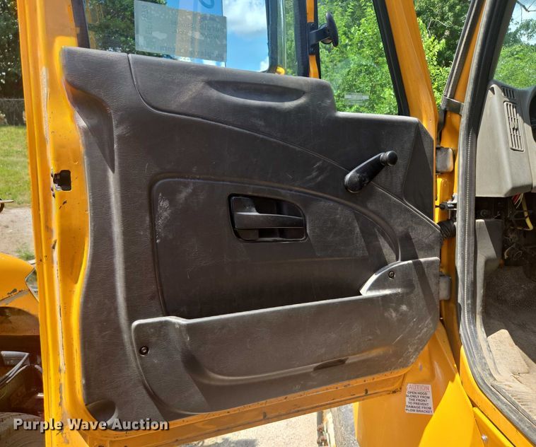 image for item EF1674 2014 International 7500 dump truck