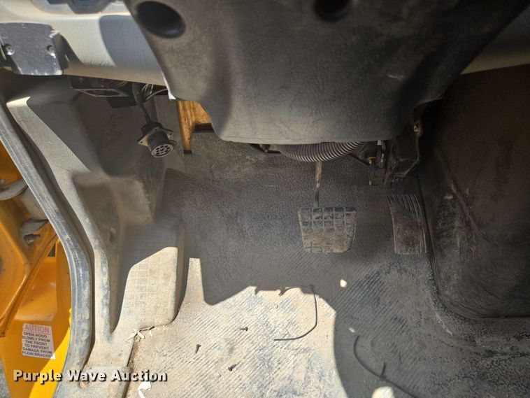 image for item EF1674 2014 International 7500 dump truck