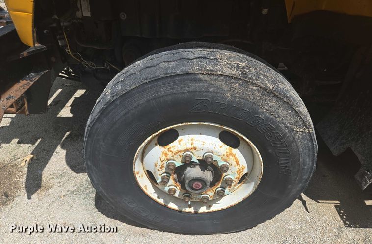 image for item EF1674 2014 International 7500 dump truck