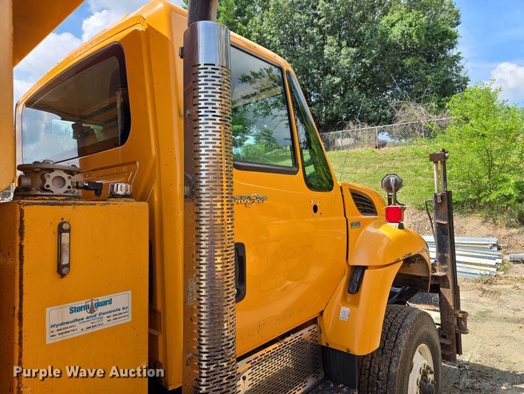image for item EF1675 2013 International 7500 dump truck