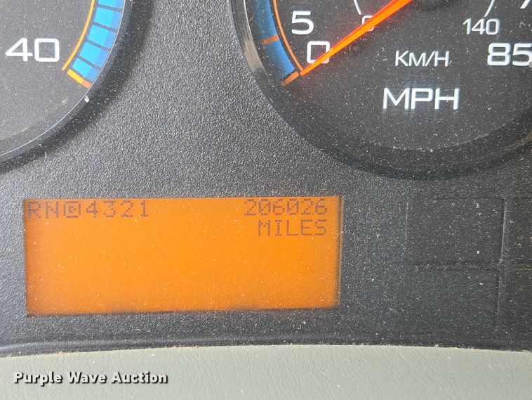 image for item EF1675 2013 International 7500 dump truck