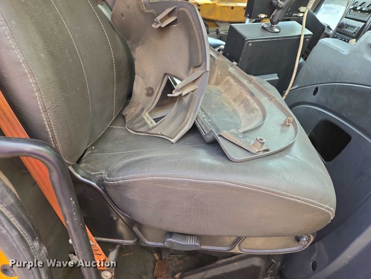 image for item EF1675 2013 International 7500 dump truck