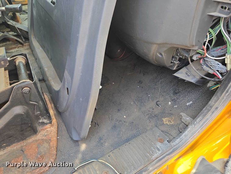 image for item EF1675 2013 International 7500 dump truck