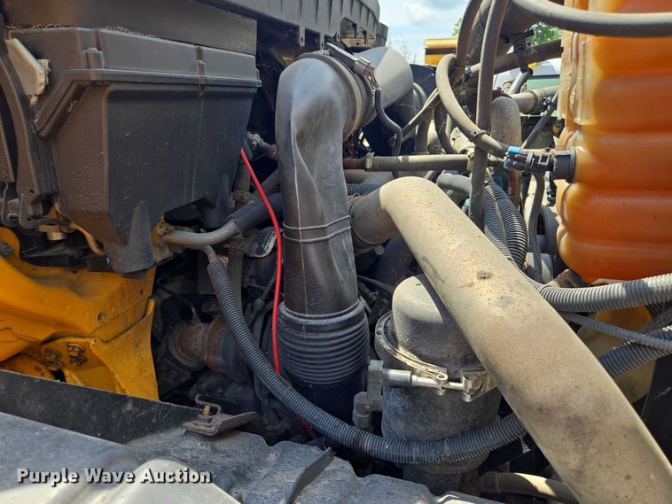 image for item EF1675 2013 International 7500 dump truck