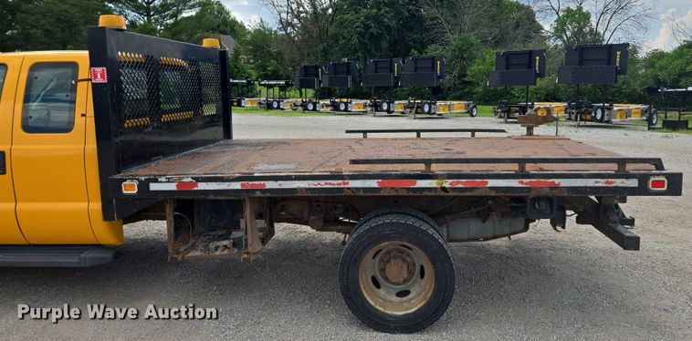 image for item EF1678 2008 Ford F450 Super Duty SuperCab flatbed truck