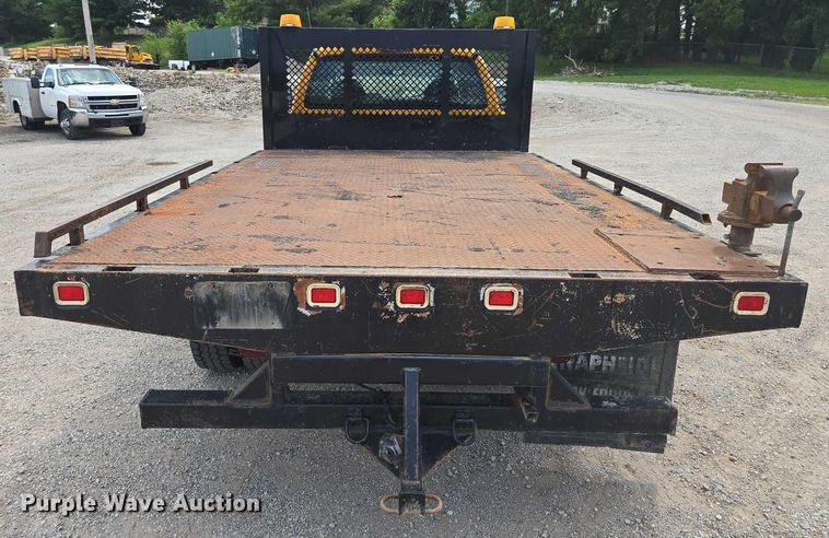 image for item EF1678 2008 Ford F450 Super Duty SuperCab flatbed truck