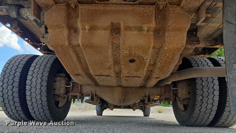 image for item EF1678 2008 Ford F450 Super Duty SuperCab flatbed truck