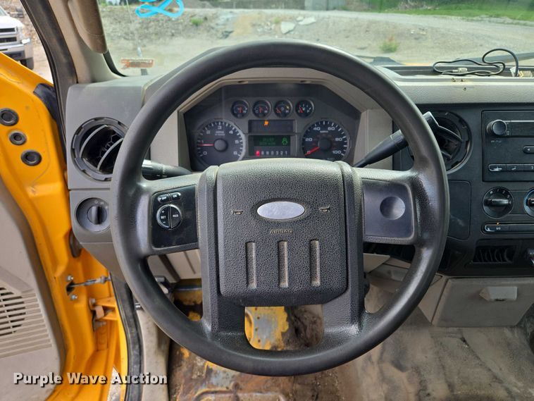 image for item EF1678 2008 Ford F450 Super Duty SuperCab flatbed truck