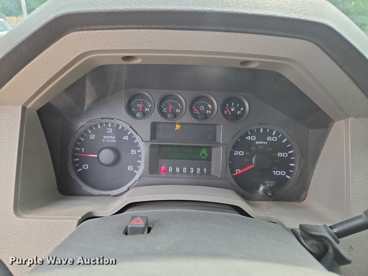 image for item EF1678 2008 Ford F450 Super Duty SuperCab flatbed truck