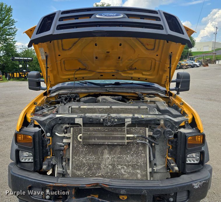 image for item EF1678 2008 Ford F450 Super Duty SuperCab flatbed truck