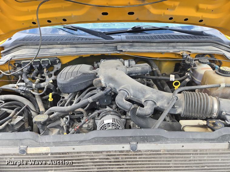 image for item EF1678 2008 Ford F450 Super Duty SuperCab flatbed truck