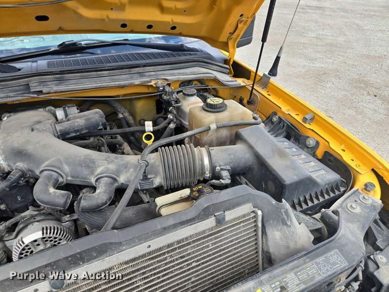 image for item EF1678 2008 Ford F450 Super Duty SuperCab flatbed truck