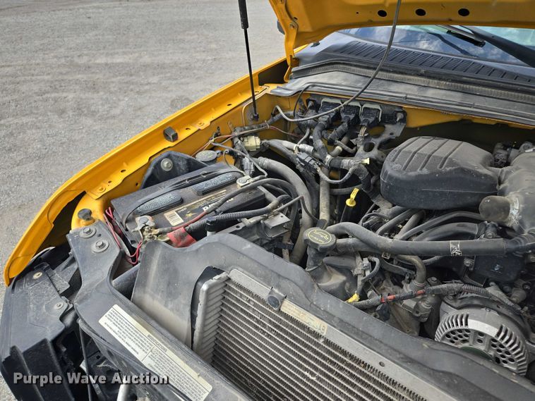 image for item EF1678 2008 Ford F450 Super Duty SuperCab flatbed truck