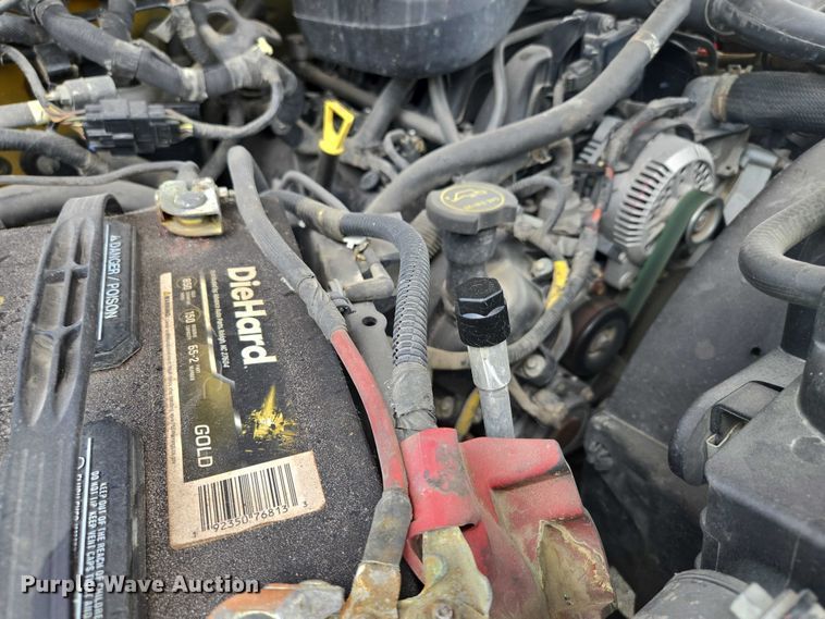 image for item EF1678 2008 Ford F450 Super Duty SuperCab flatbed truck