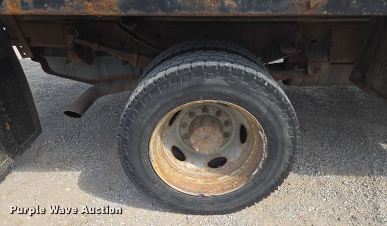 image for item EF1678 2008 Ford F450 Super Duty SuperCab flatbed truck