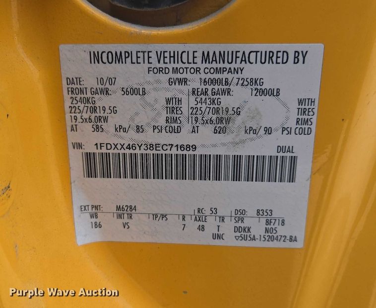 image for item EF1678 2008 Ford F450 Super Duty SuperCab flatbed truck