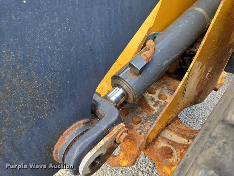 image for item EF1682 2009 John Deere 444K  high lift wheel loader