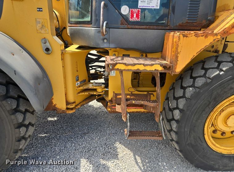 image for item EF1682 2009 John Deere 444K  high lift wheel loader