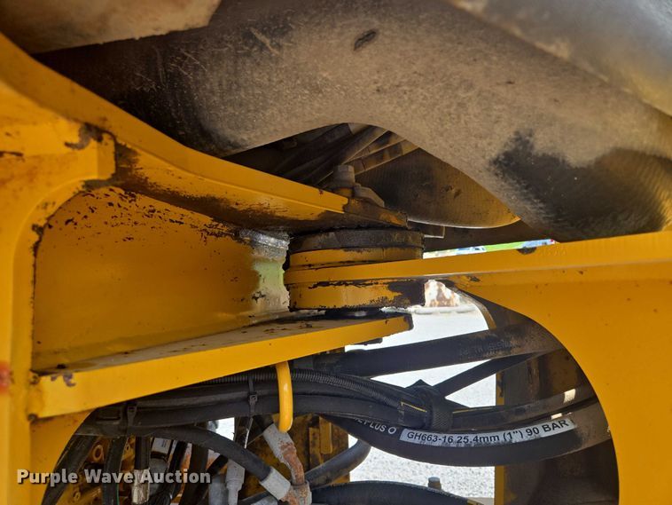 image for item EF1682 2009 John Deere 444K  high lift wheel loader