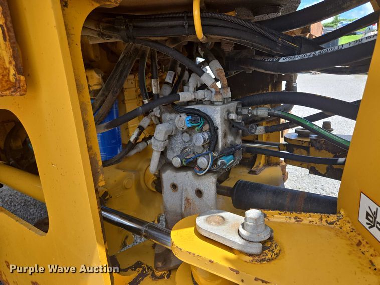 image for item EF1682 2009 John Deere 444K  high lift wheel loader