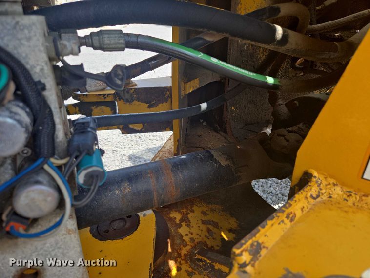 image for item EF1682 2009 John Deere 444K  high lift wheel loader