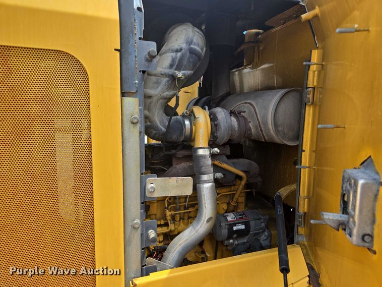 image for item EF1682 2009 John Deere 444K  high lift wheel loader