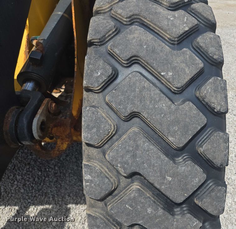 image for item EF1682 2009 John Deere 444K  high lift wheel loader