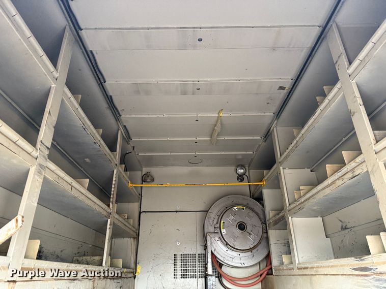 image for item EG1444 2012 International 4400  utility / service truck