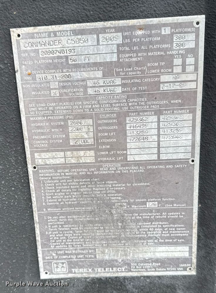 image for item EG5888 2010 International 4400 bucket truck