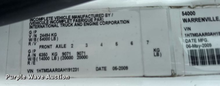 image for item EG5888 2010 International 4400 bucket truck