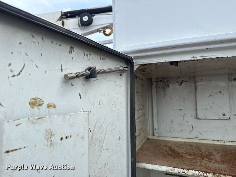 image for item EG5895 2008 International Workstar 7400 Crew Cab utility / service truck