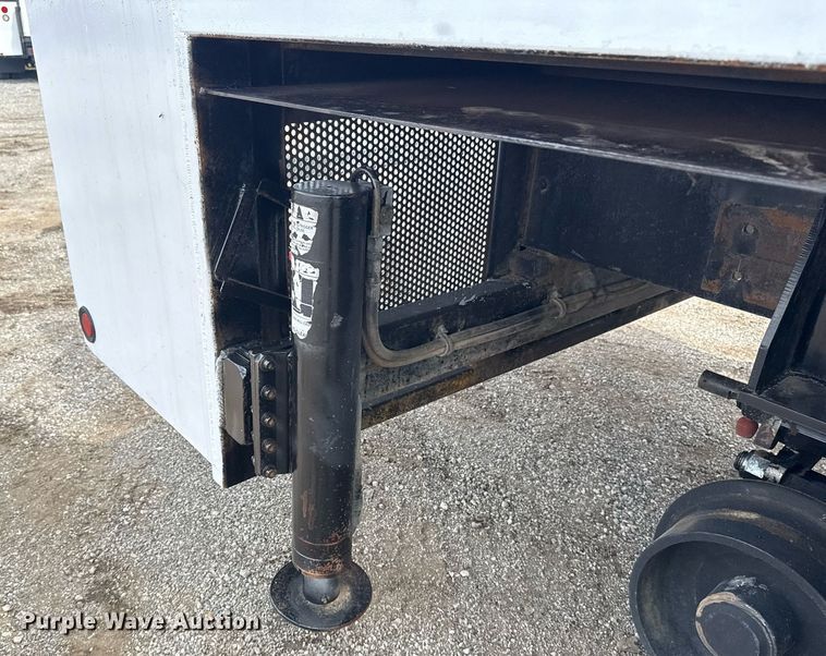 image for item EG5895 2008 International Workstar 7400 Crew Cab utility / service truck