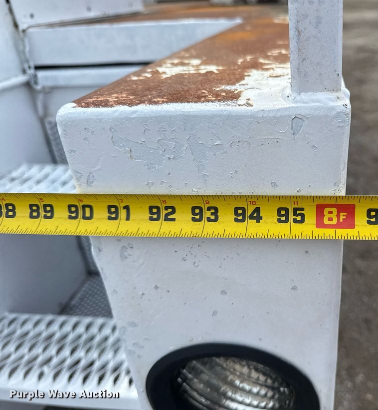 image for item EG5895 2008 International Workstar 7400 Crew Cab utility / service truck