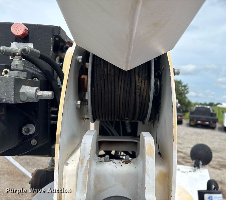 image for item EG5895 2008 International Workstar 7400 Crew Cab utility / service truck