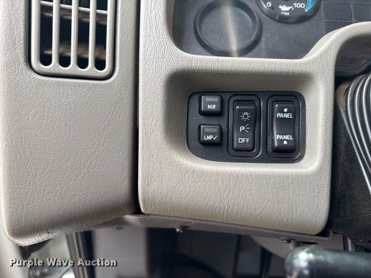 image for item EG5895 2008 International Workstar 7400 Crew Cab utility / service truck