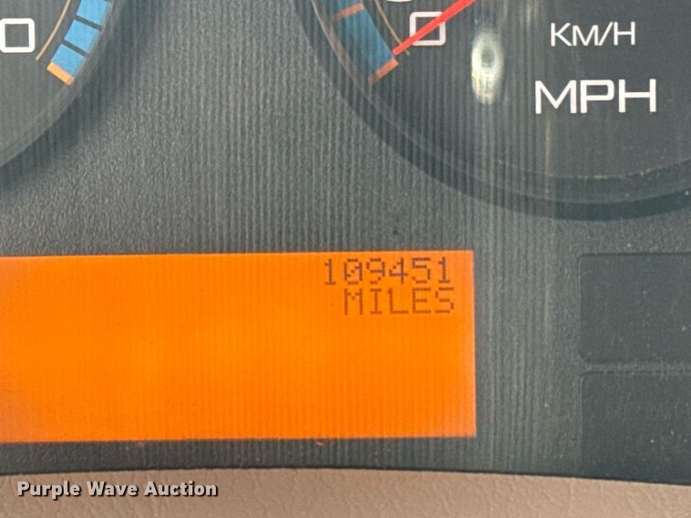 image for item EG5895 2008 International Workstar 7400 Crew Cab utility / service truck